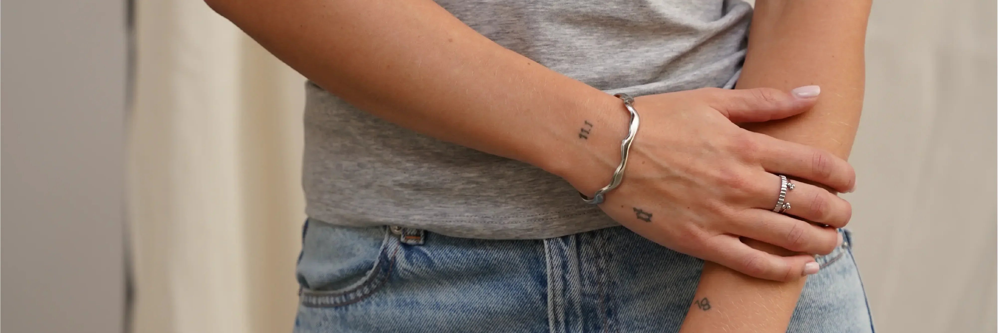 Ontdek de stainless steel zilverkleurige armbanden van Notbranded