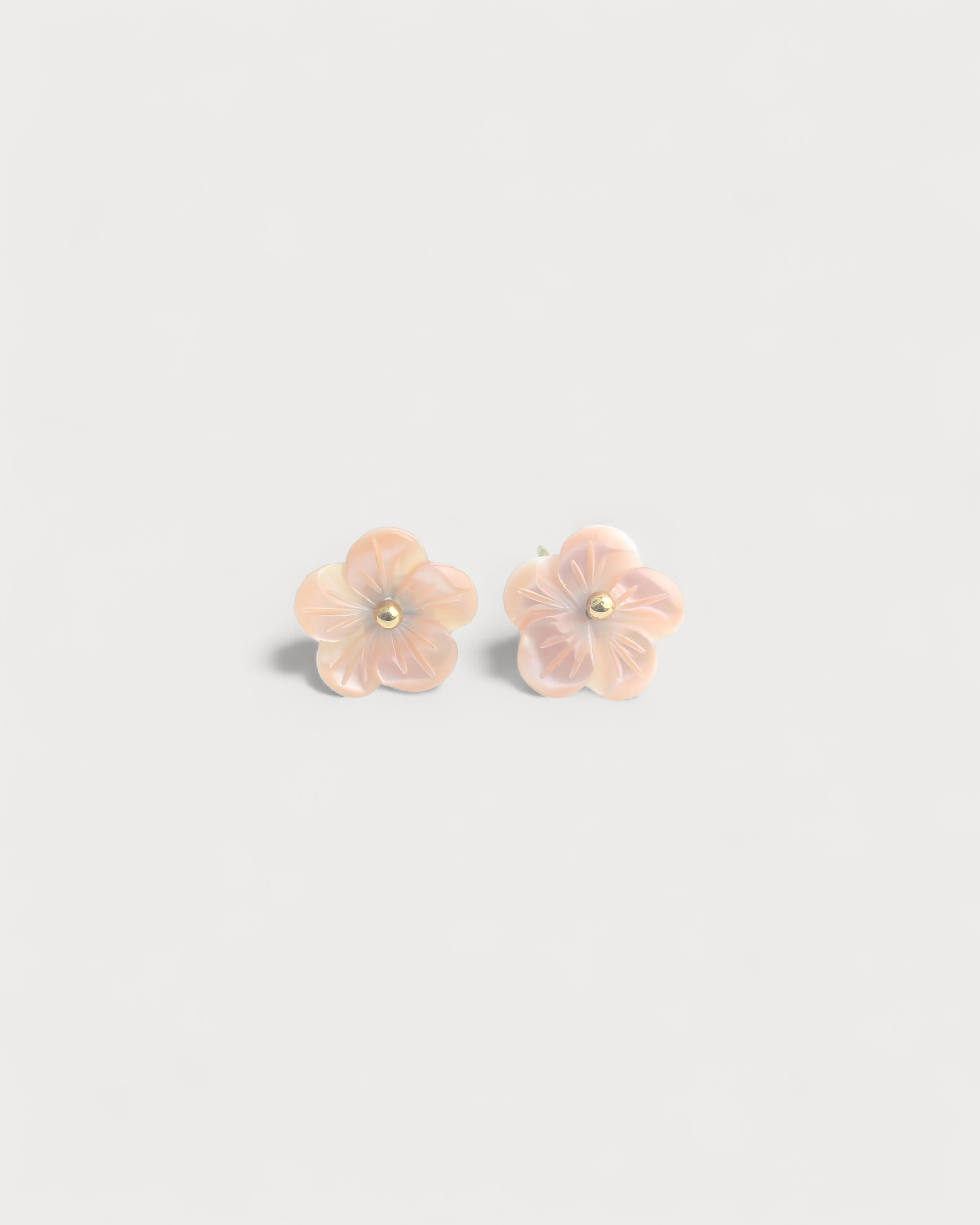 Shell Flower Ohrstecker - Ohrringe - Edelstahl