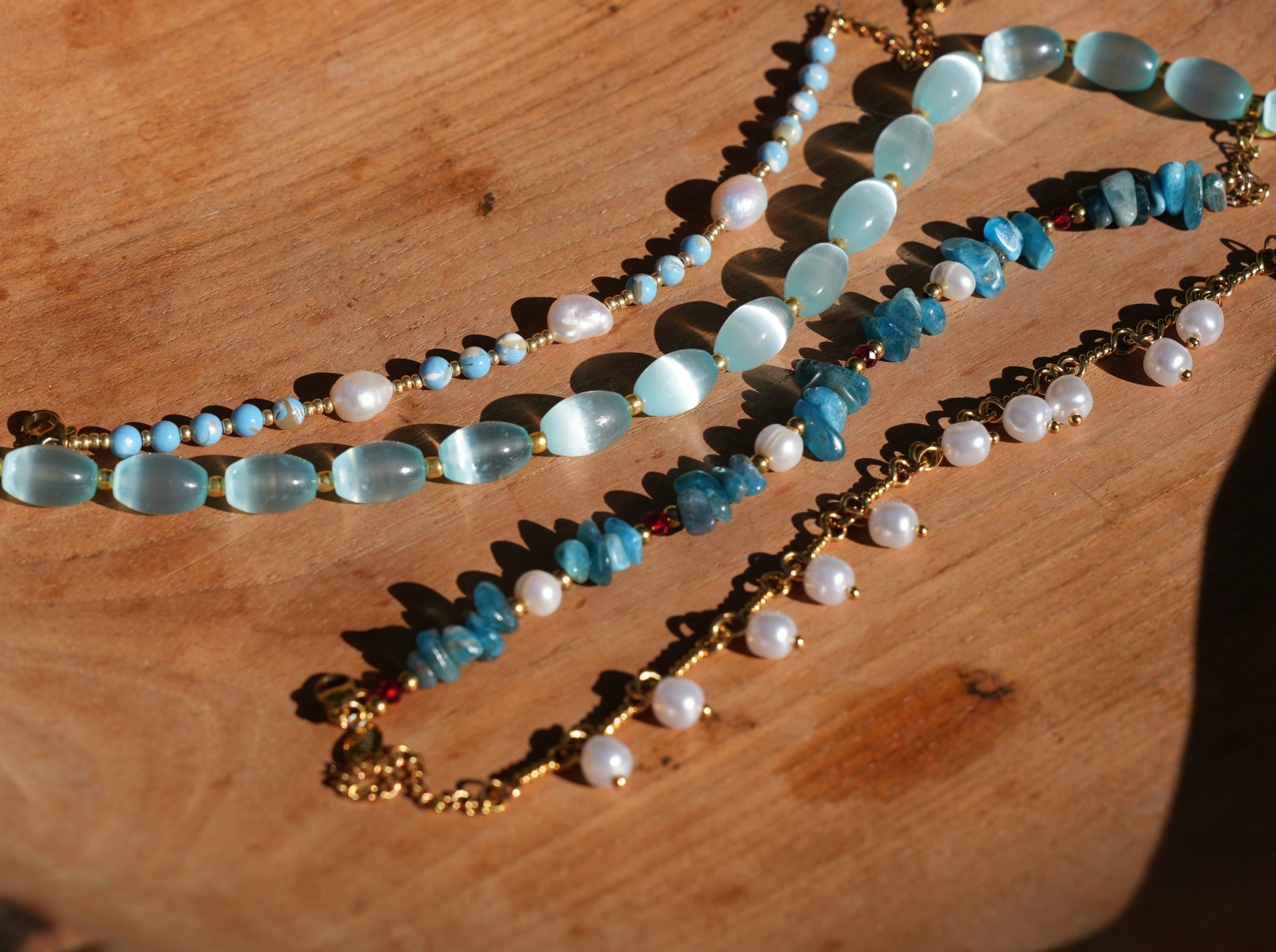 Blauwe ketting