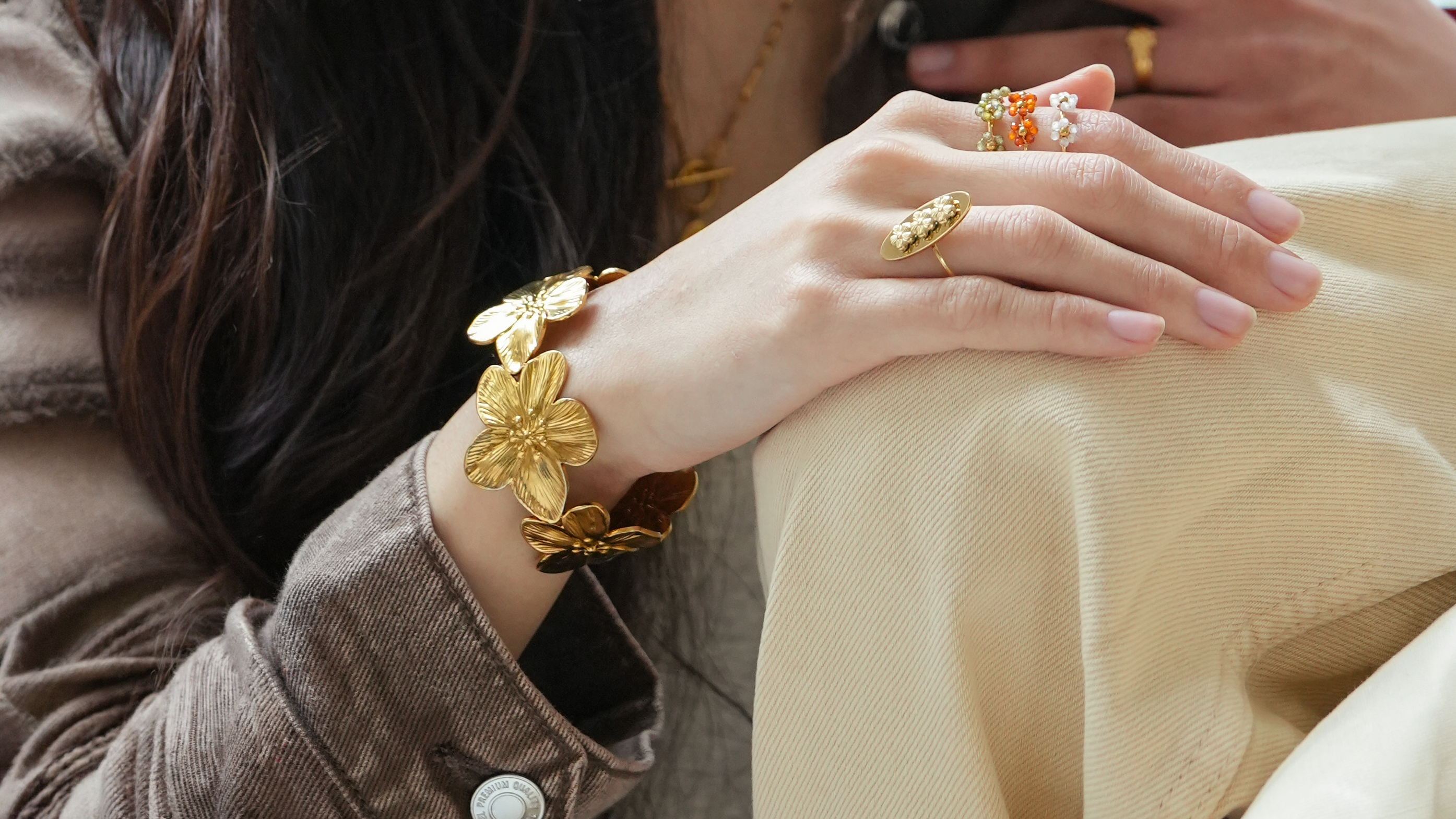 Collectie bestverkochte armbanden van Notbranded, stainless steel goudkleurig en zilverkleurig