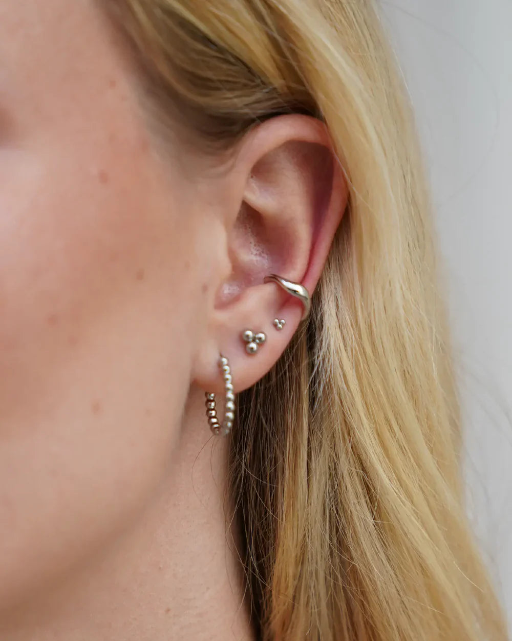 Earcuff zilverkleurig