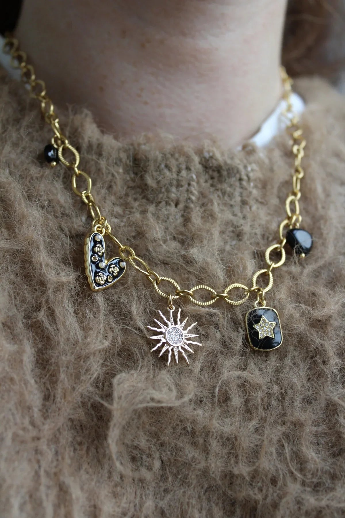Zwarte ketting