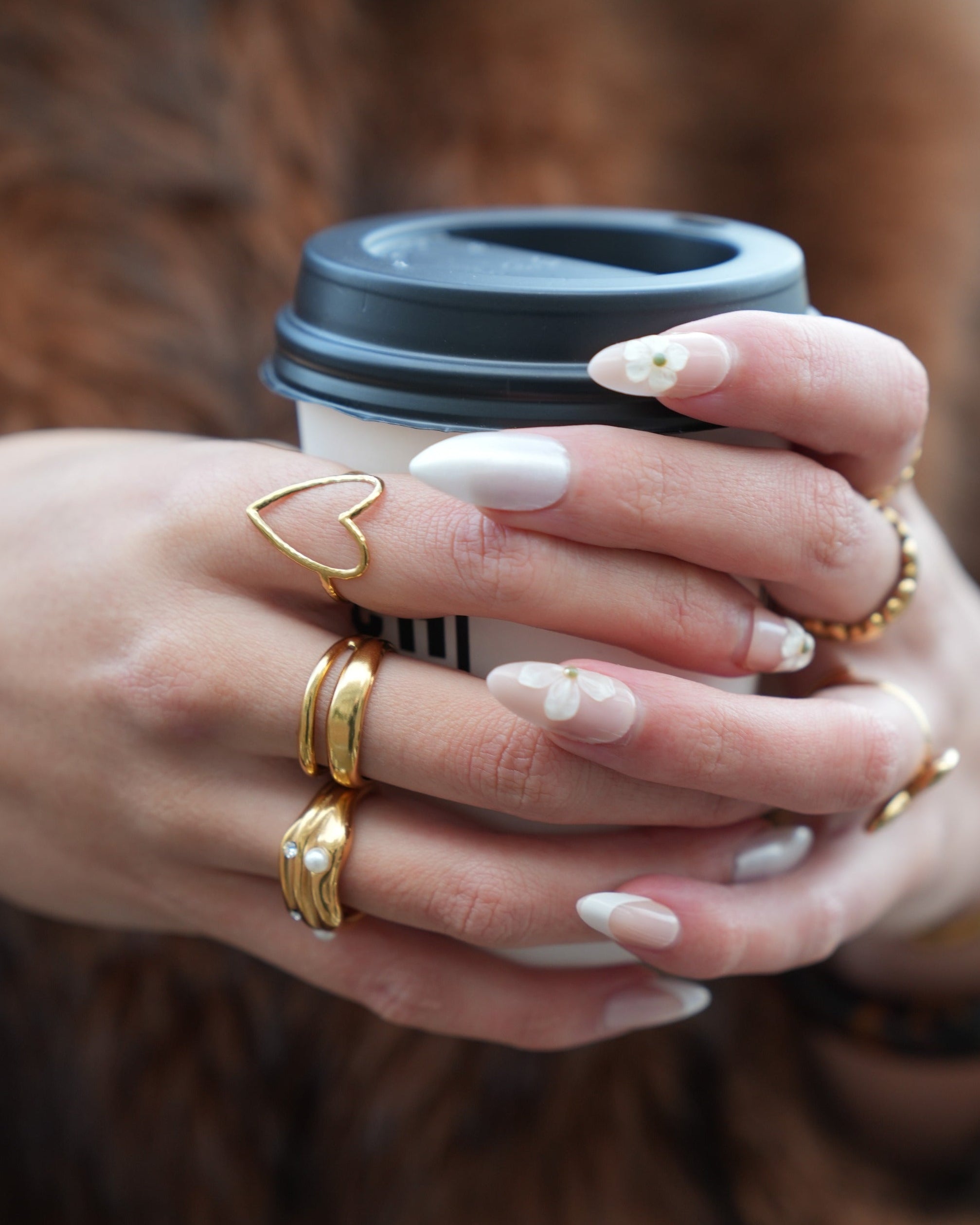 ring in de vorm van een hart