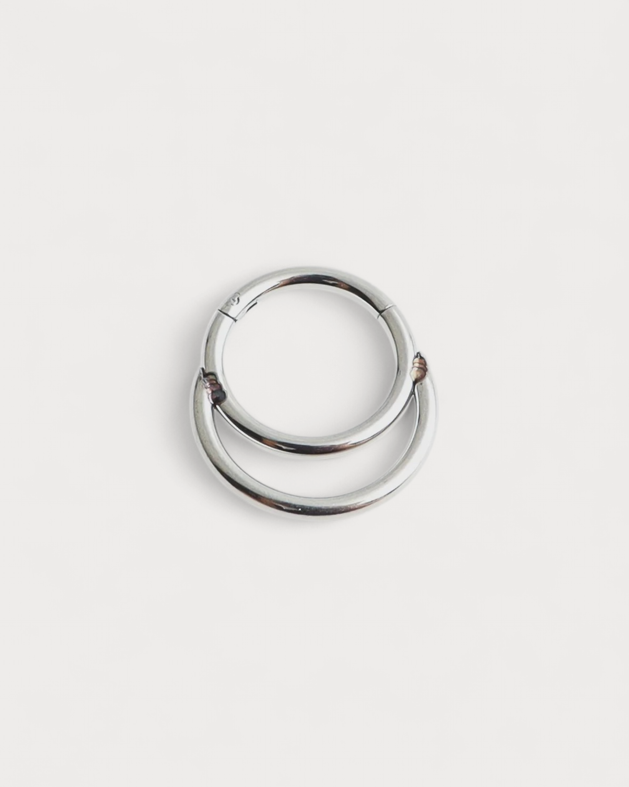 Lumea - Piercing – Titan