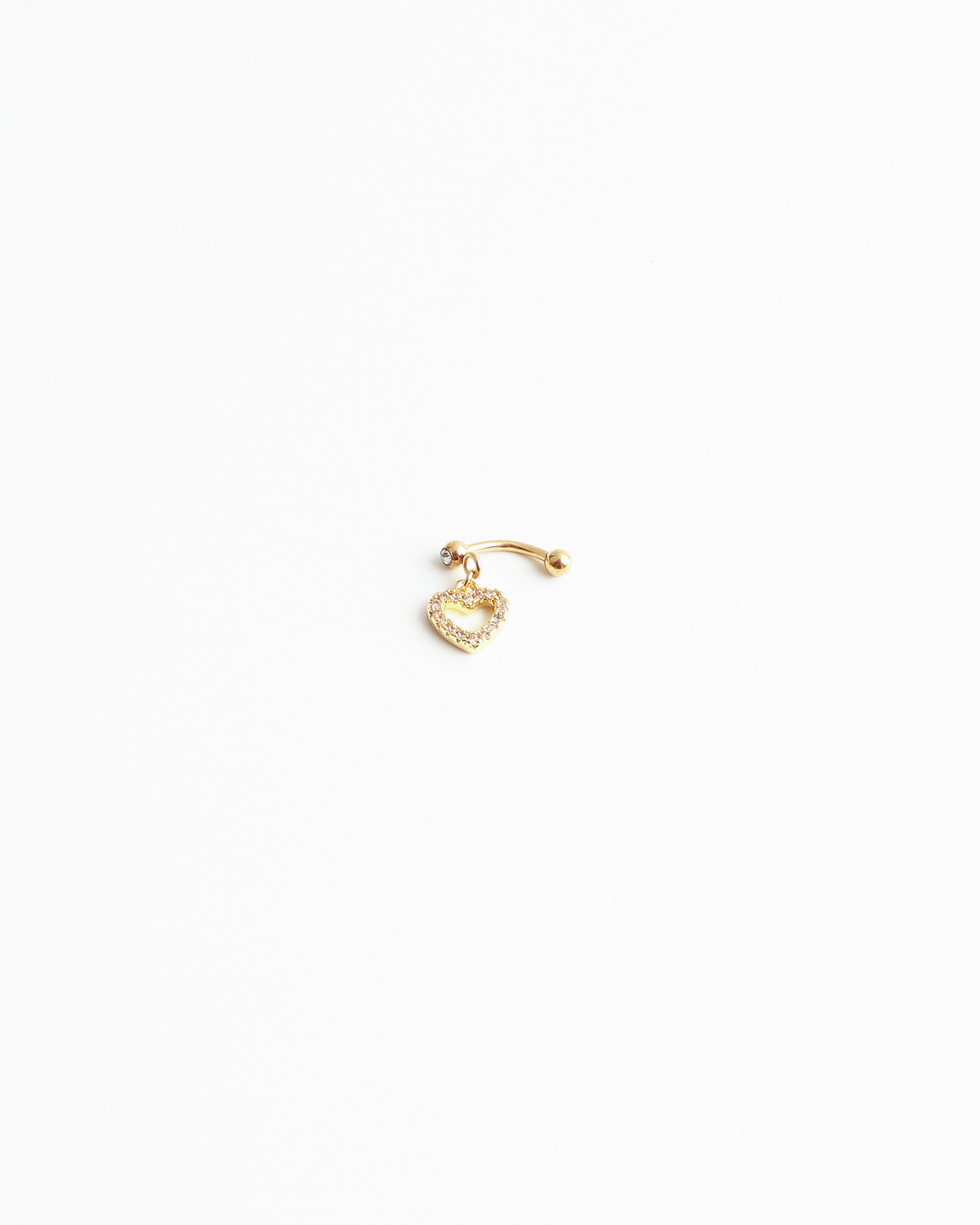 Beatriz - Piercing - Titan