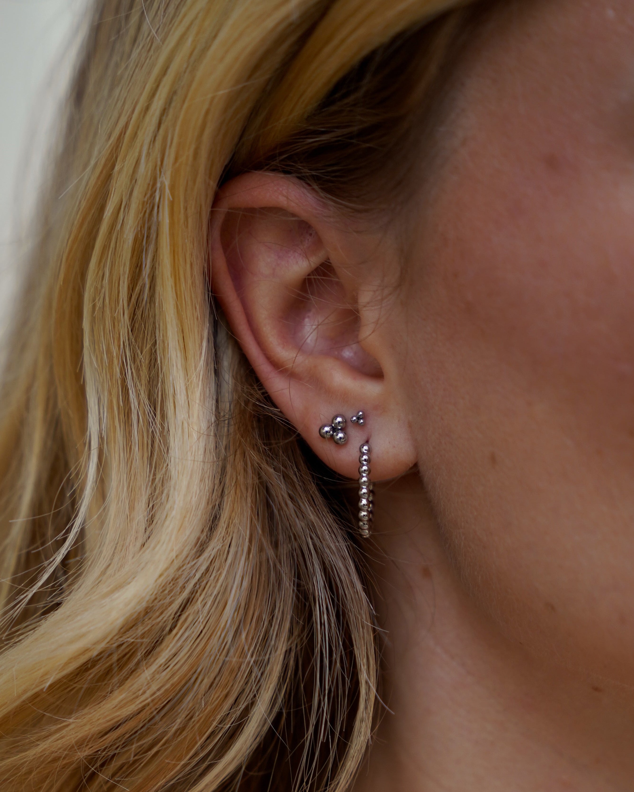 Small Dotted Julia - Earrings - Stainless Steel