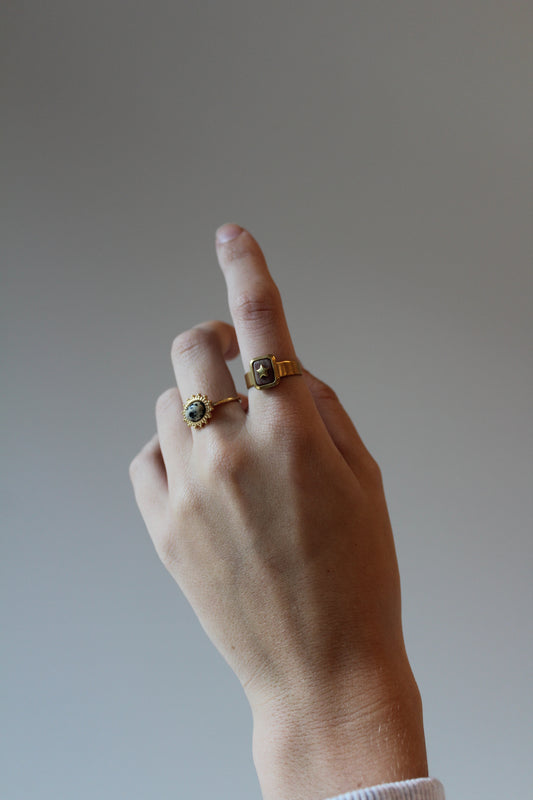 Yasmin - Ring - Naturstein - Edelstahl - Verstellbar