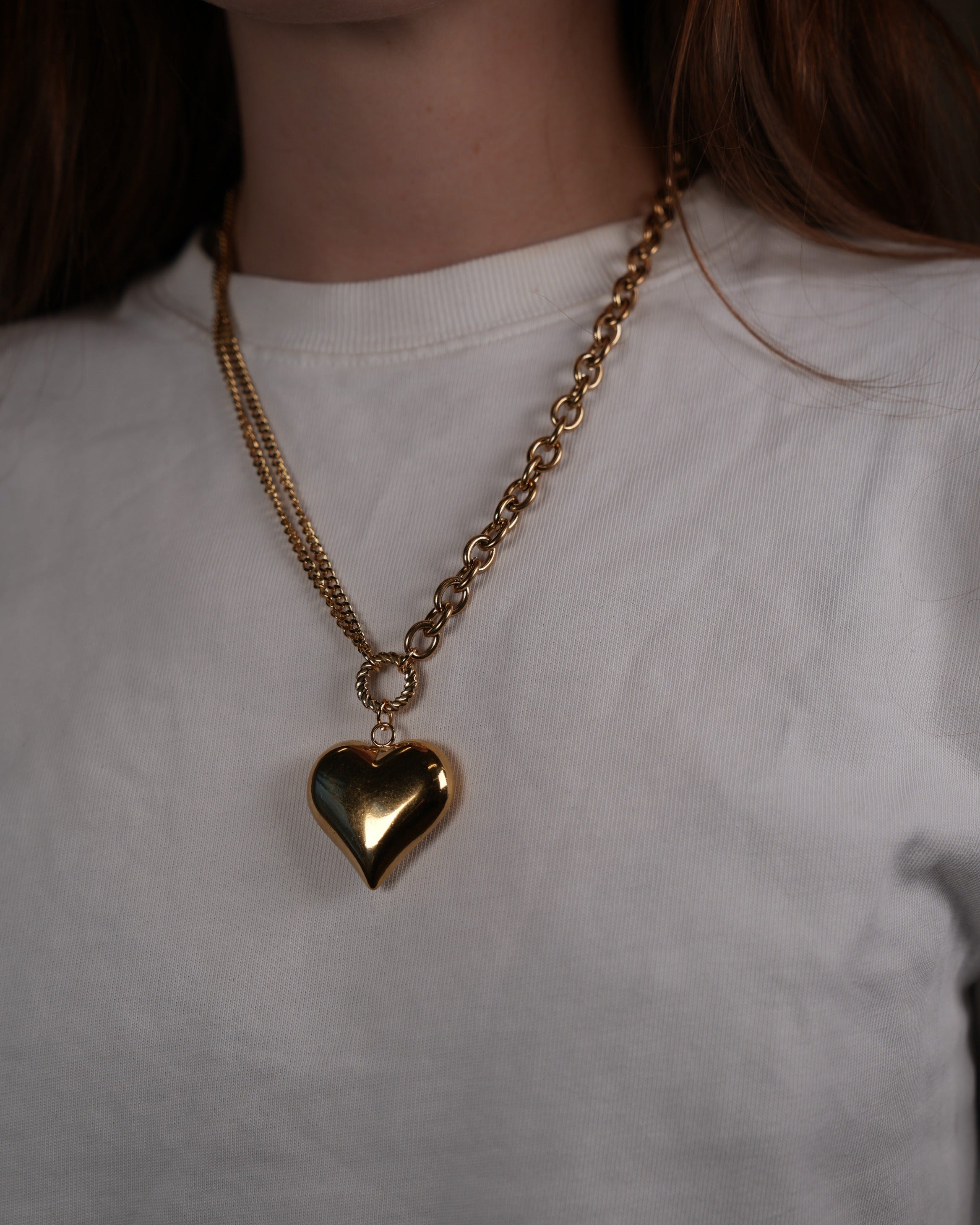 Ketting met bold hartje en schakels