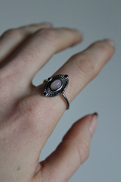 Livia - Ring - Naturstein - Edelstahl - Verstellbar