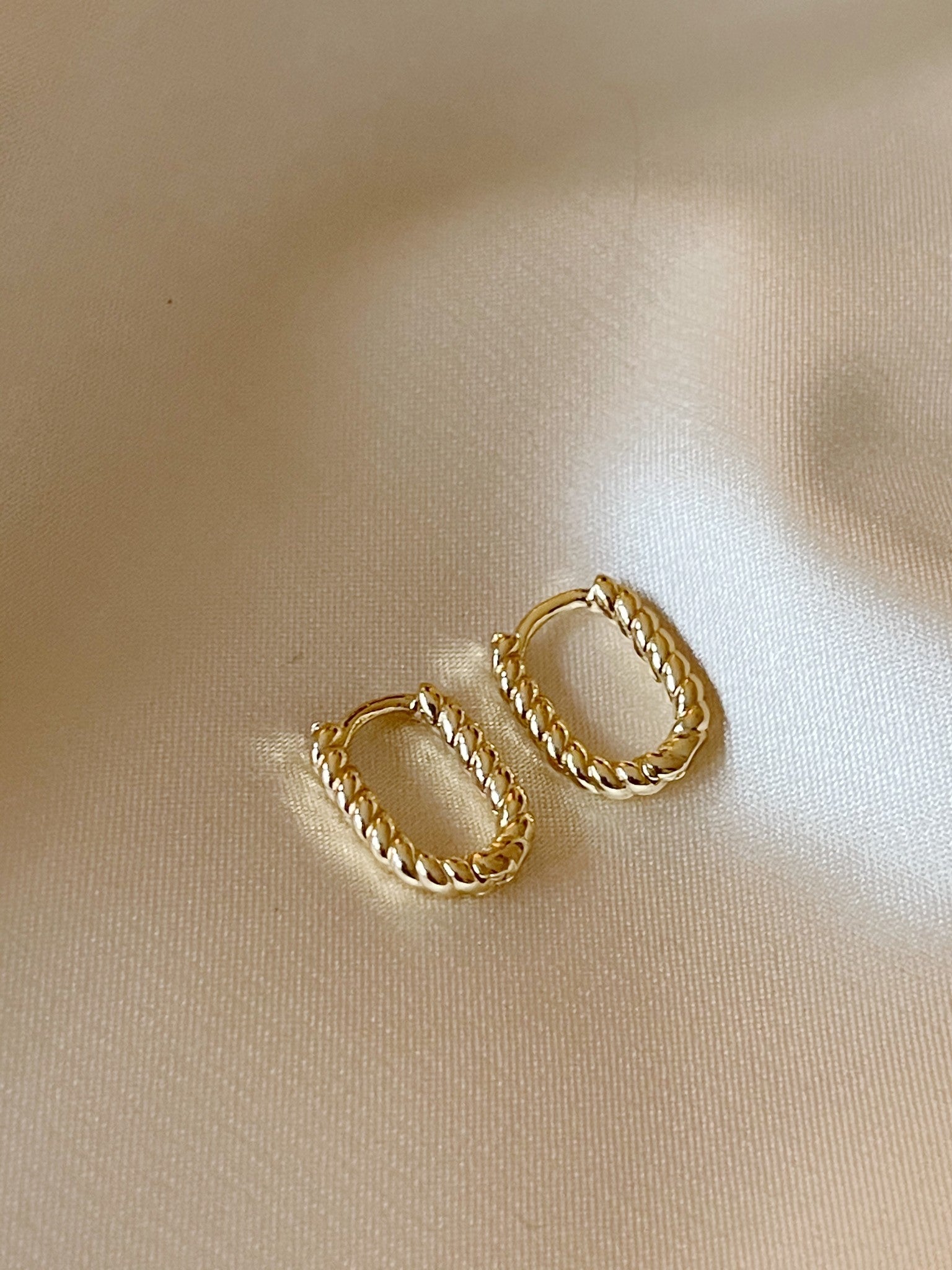 Small Turned Odette - Ohrringe - Edelstahl
