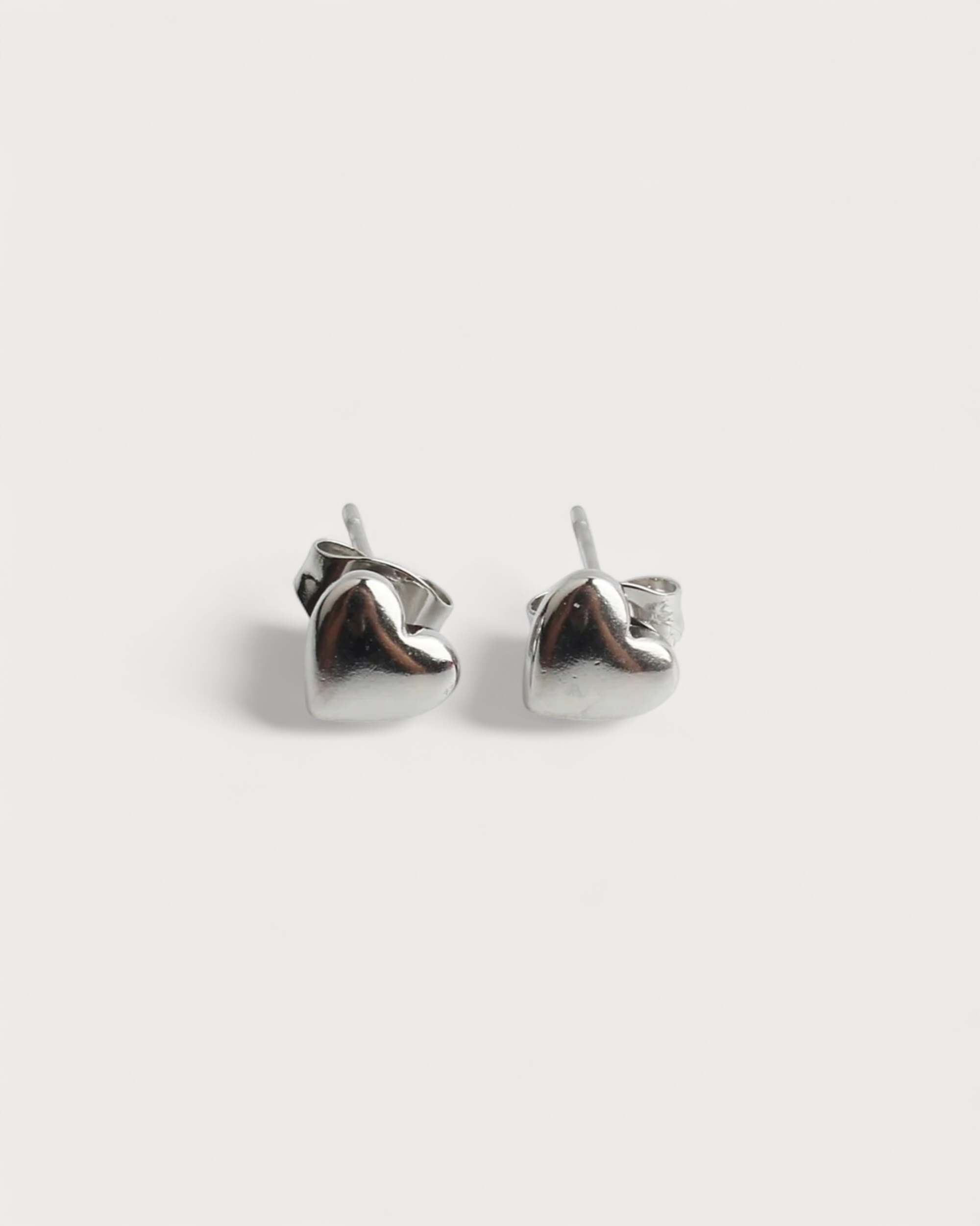 Solid Heart - Ohrstecker - Ohrringe - Edelstahl